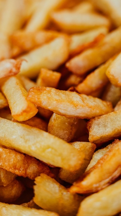 Sfeerbeeld: een berg verse friet (Unsplash)