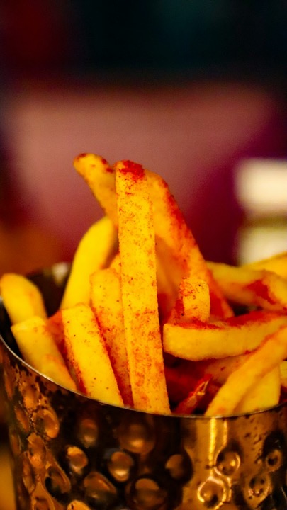 Sfeerbeeld: friet in close-up (Unsplash)